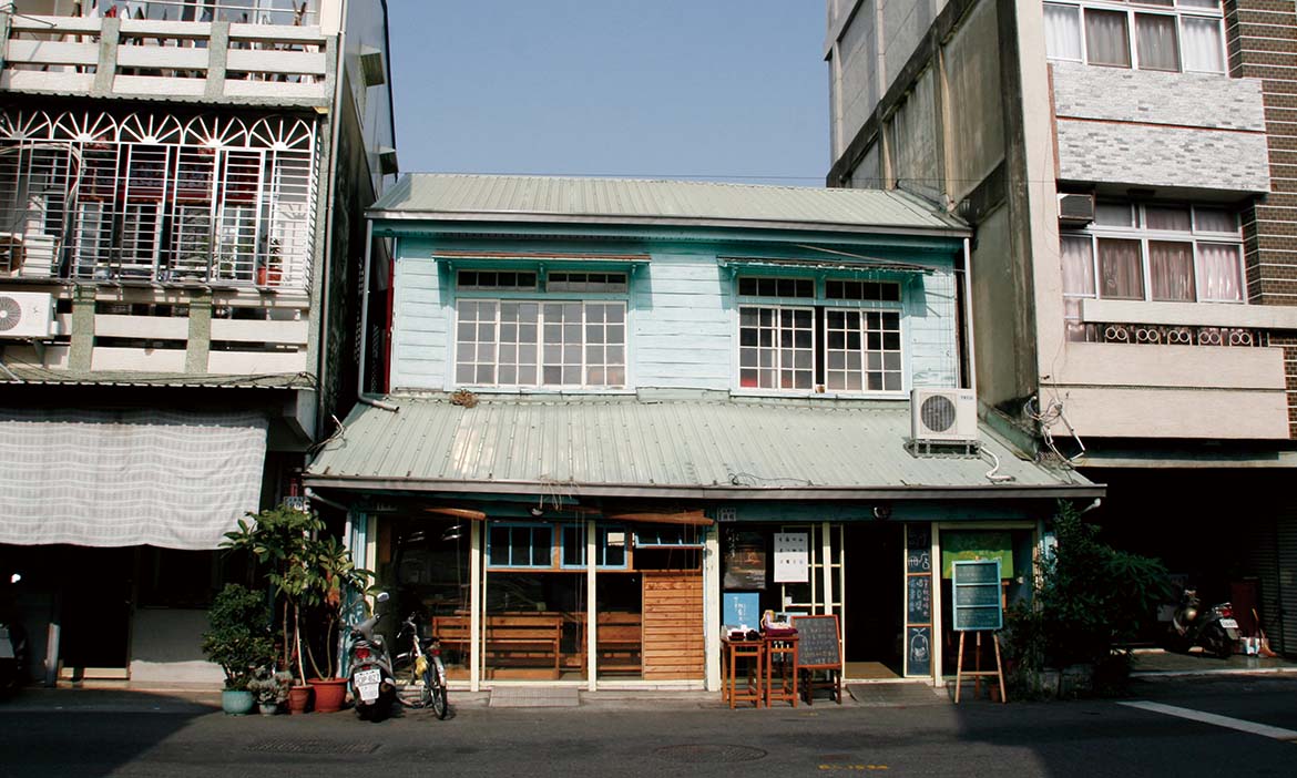 島呼冊店：翻轉生活的想像
