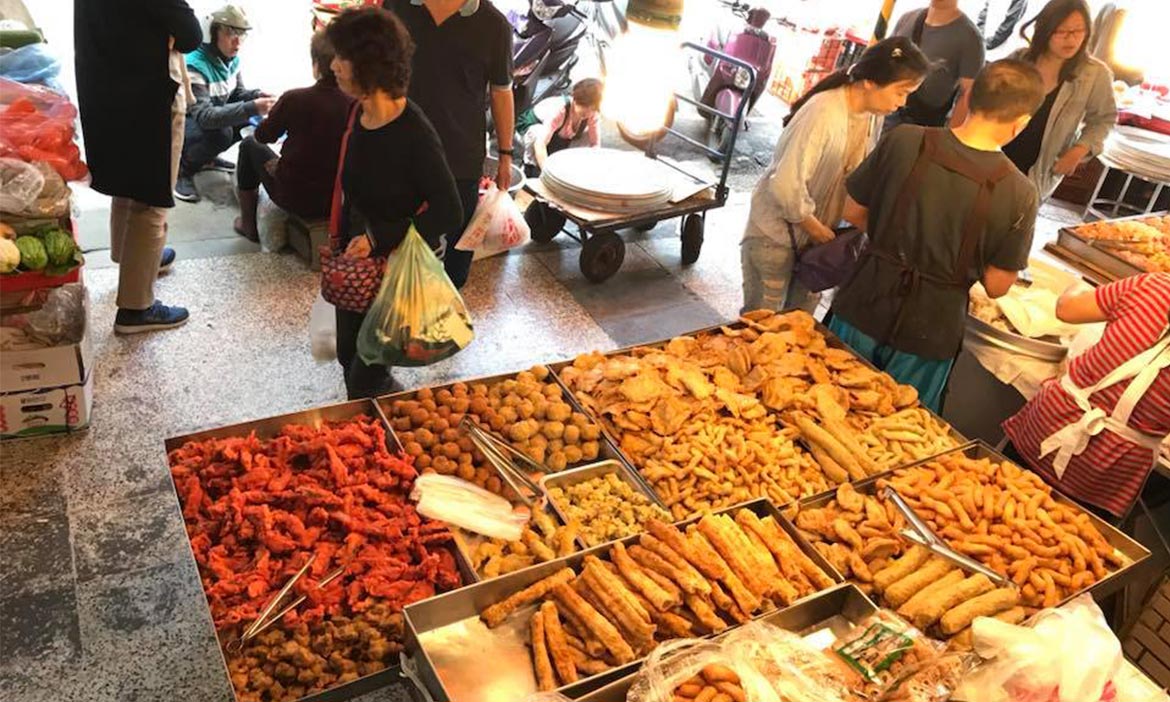 在基隆仁愛市場找美食，​​​​唯一遺憾是胃容量有限