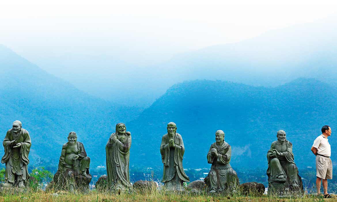 宗教建築全台第二多，到高雄玩宗教之旅最內行