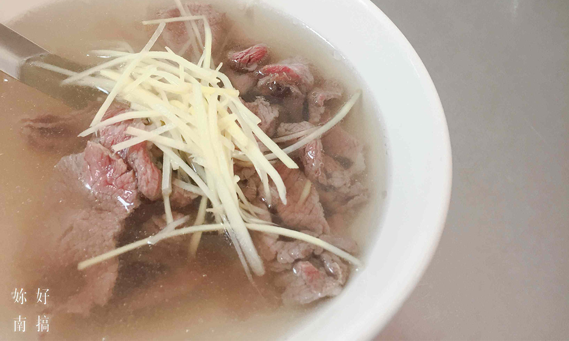 台南無名羊肉湯，喝一碗幸福與兒時的回憶