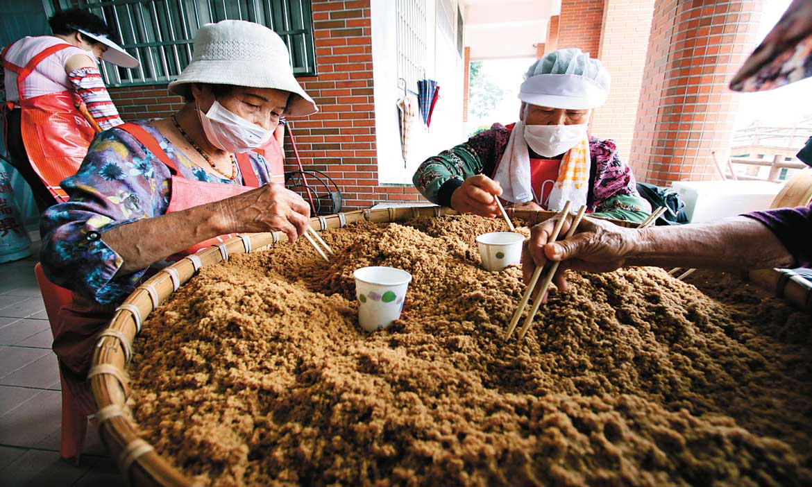 七股第四寶「虱目魚脯」，美味來自篤加村阿嬤們的巧手