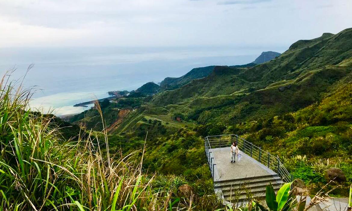 鑽進九份金瓜石  戀上唯美的悲情城市，山海之間紅磚屋瓦