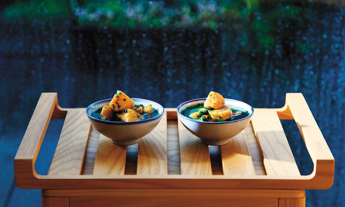 台中夏日消暑美食，犁頭店裡的「麻芛湯」