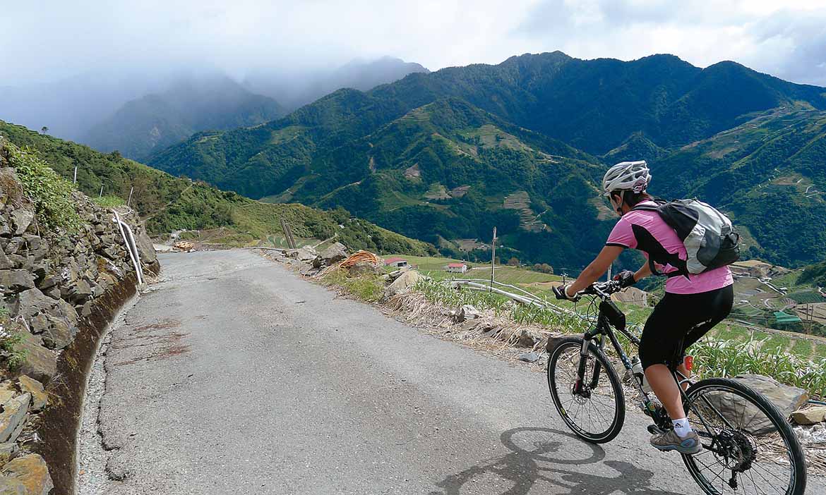 單車探路 四極點環島，擁抱最美台灣