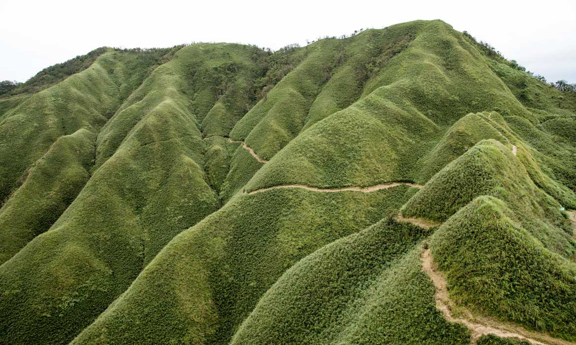 初訪宜蘭聖母山莊登山步道，遇見絕美抹茶山