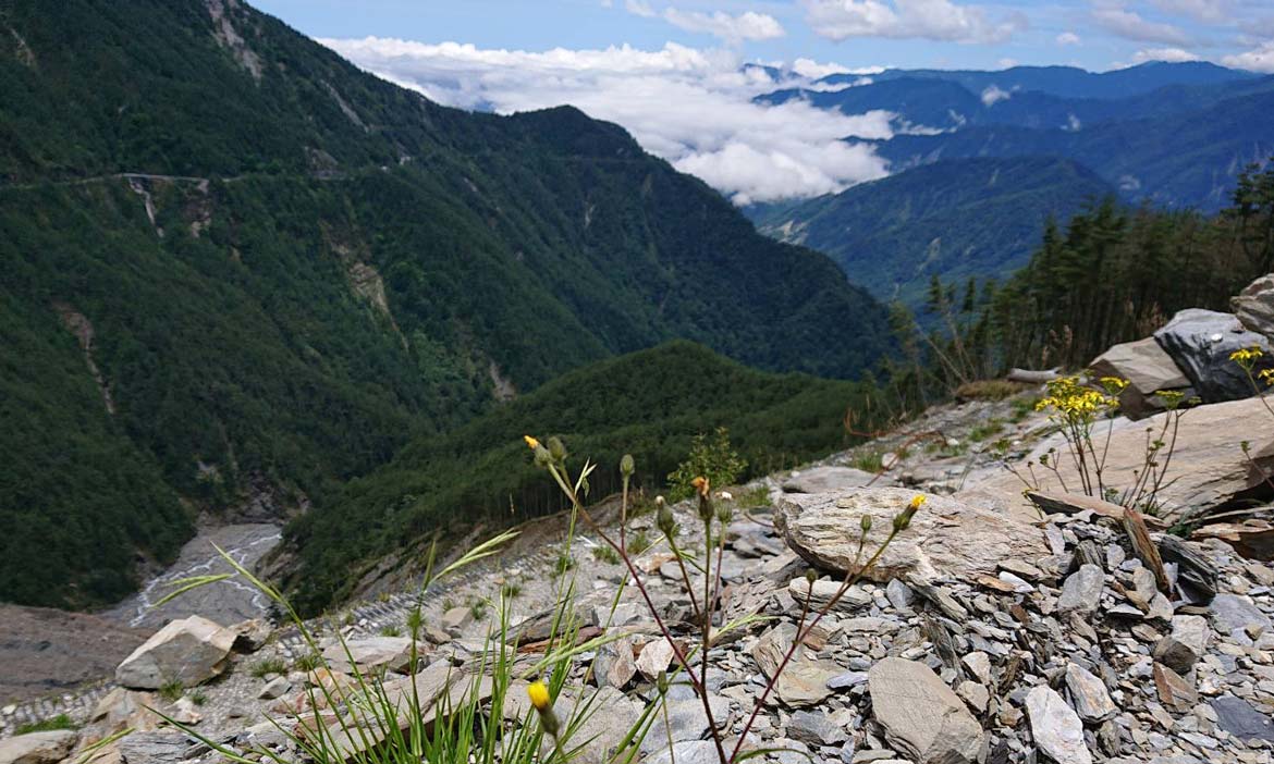 在甲仙聽在地說南橫傳奇，勾勒路漫關山的百年長路