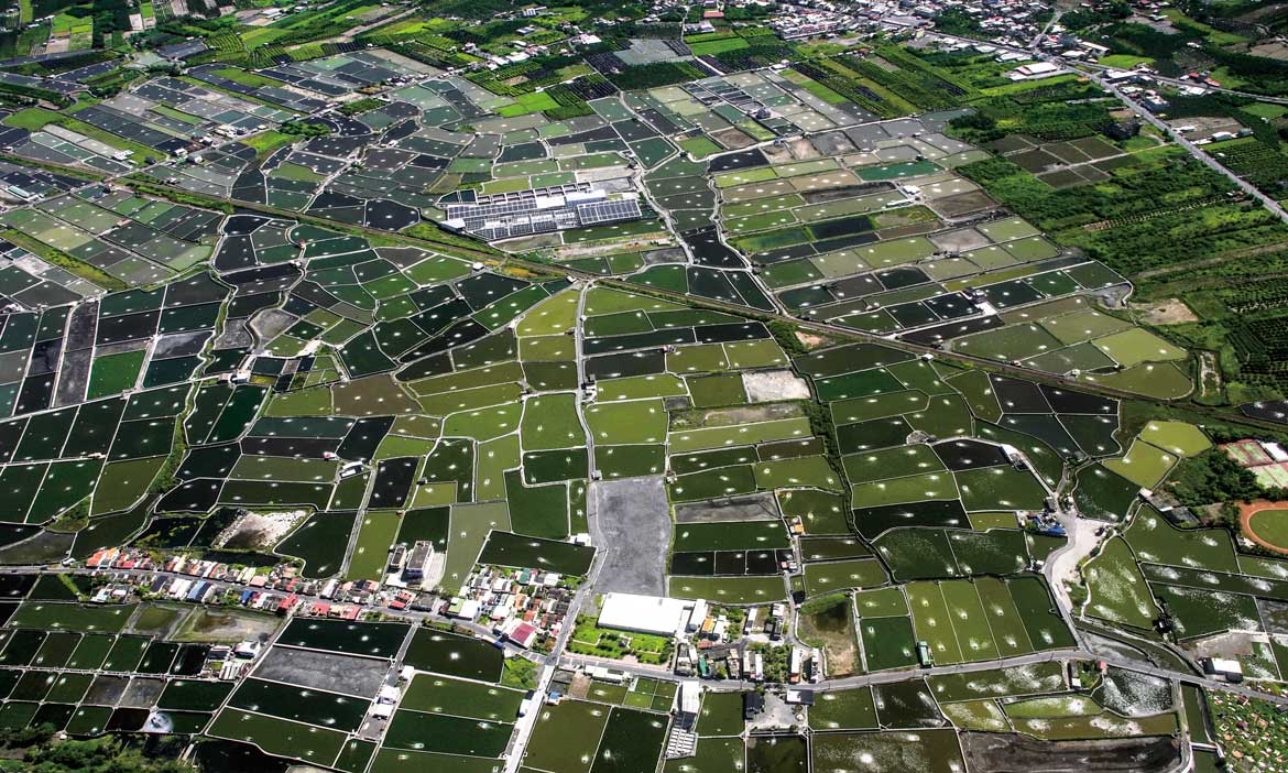 張大川 鳥瞰視角記錄台灣地貌與季節的交織，見證八八風災的重生