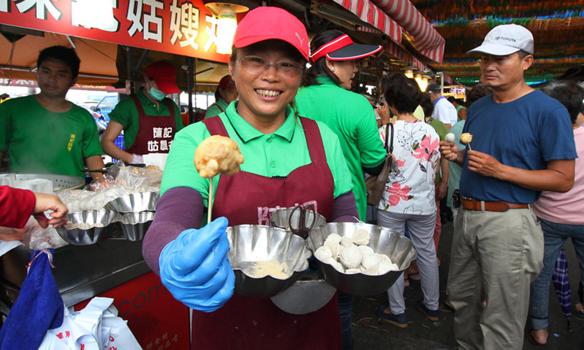 高雄興達港觀光漁市，精選10家好買好好吃 體驗海港人的豪爽