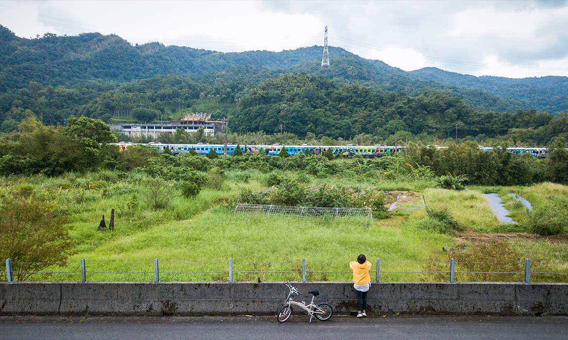 與小女兒的單車環島旅行，出發原是為了療傷 卻找到認真生活的風景
