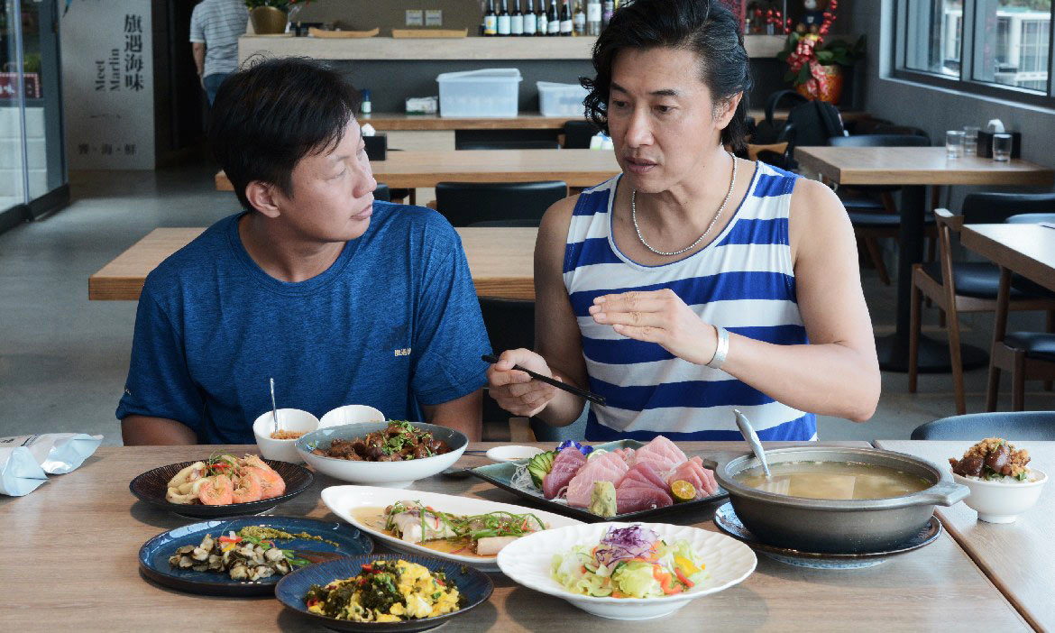 到台東成功漁港尋找美食 鮮甜爆表的海鮮料理，還有客家艾草粿！
