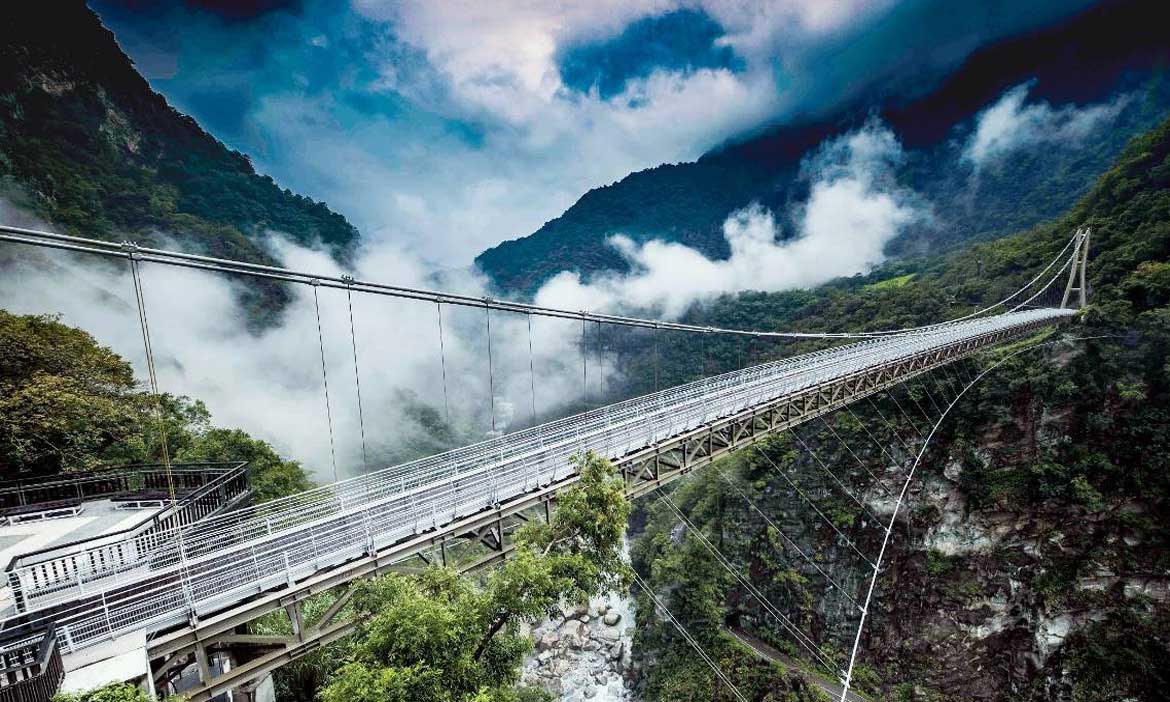太魯閣山月吊橋 獲公共工程金質獎，預計下半年開放