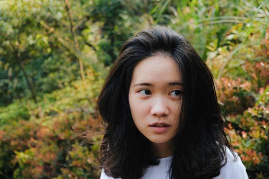 愛露看山曉