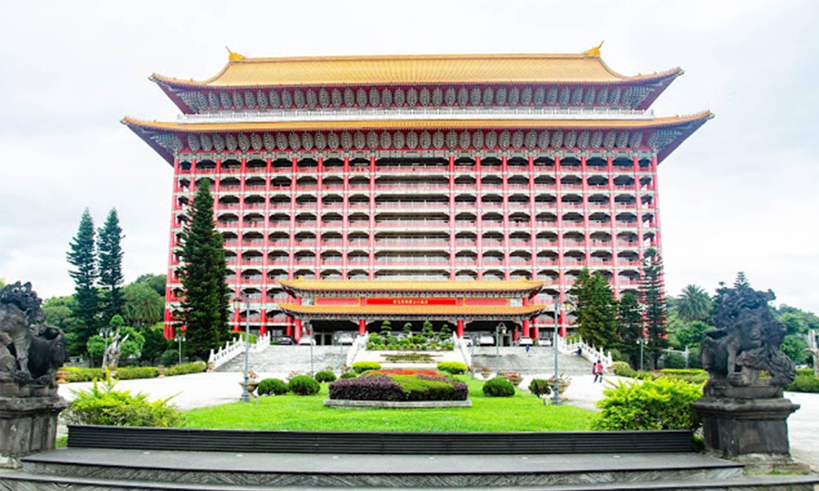 引領世代的風華，到圓山飯店住一晚，體驗權貴、奢華、神祕的「圓山紅」