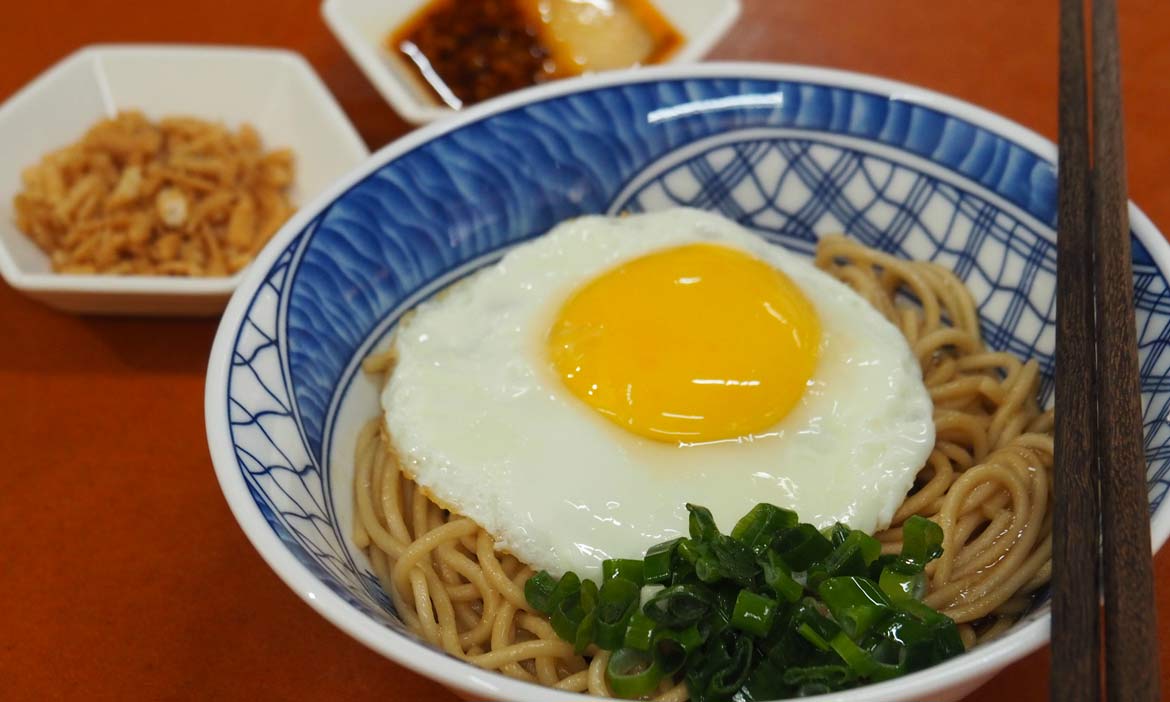 屏東風格麵店大亂鬥，美菊、碗李麵、長安製麵 任君挑選！