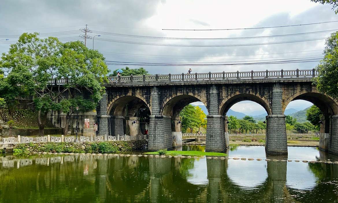 新竹「東安古橋」 新舊兩橋並立，延續關西兩世紀的故事