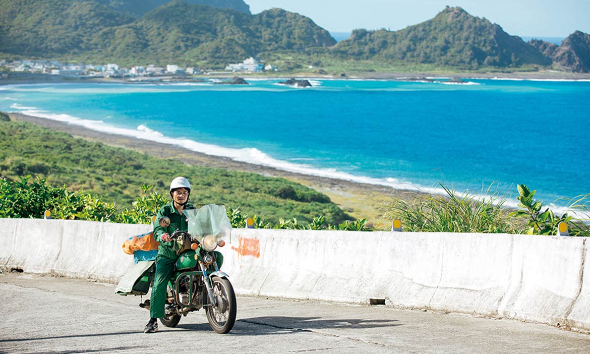 一路簽收蘭嶼的可愛浪漫 島上郵差的真實日常，愛上這純樸又迷人的地方