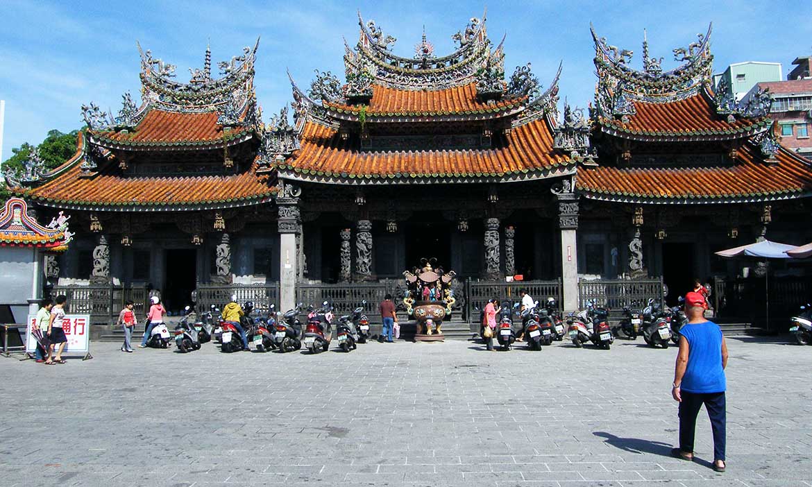愛上台灣寺廟 與姚其中來趟古蹟巡禮，打開廟宇背後的族群歷史與建築藝術