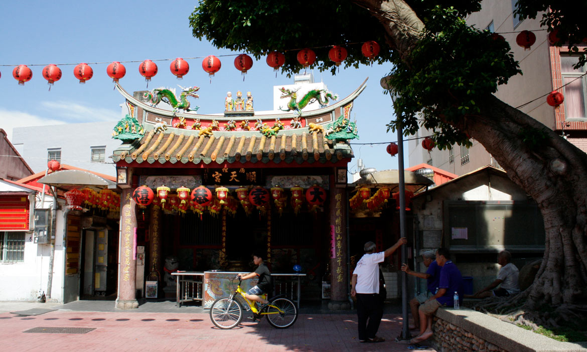 苗栗苑裡兩天一夜旅行提案｜尋訪老街和古厝，走入青年返鄉的新場域