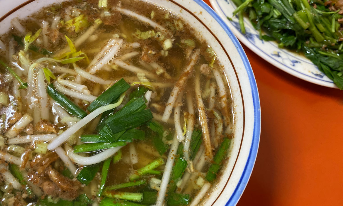屏東潮州麵店不可少的品項，麻醬「湯」麵美味解密，三種型態一次掌握