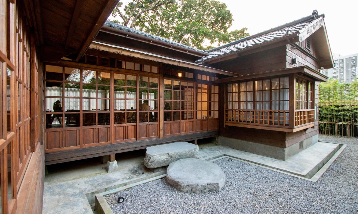 原臺北刑務所官舍變身藝文餐飲空間，老房子文化運動延續建築背後的記憶與文化脈絡