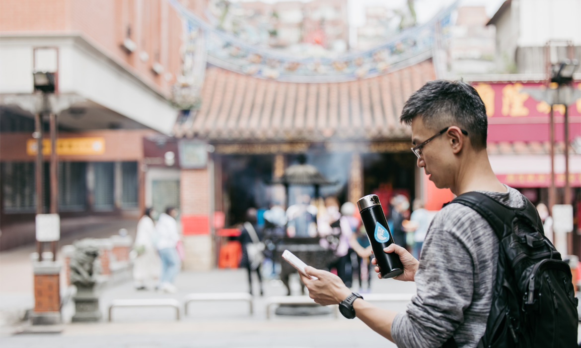奉茶精神再進化！打開奉茶行動APP，喝水顧環境 還能走讀在地風土文化