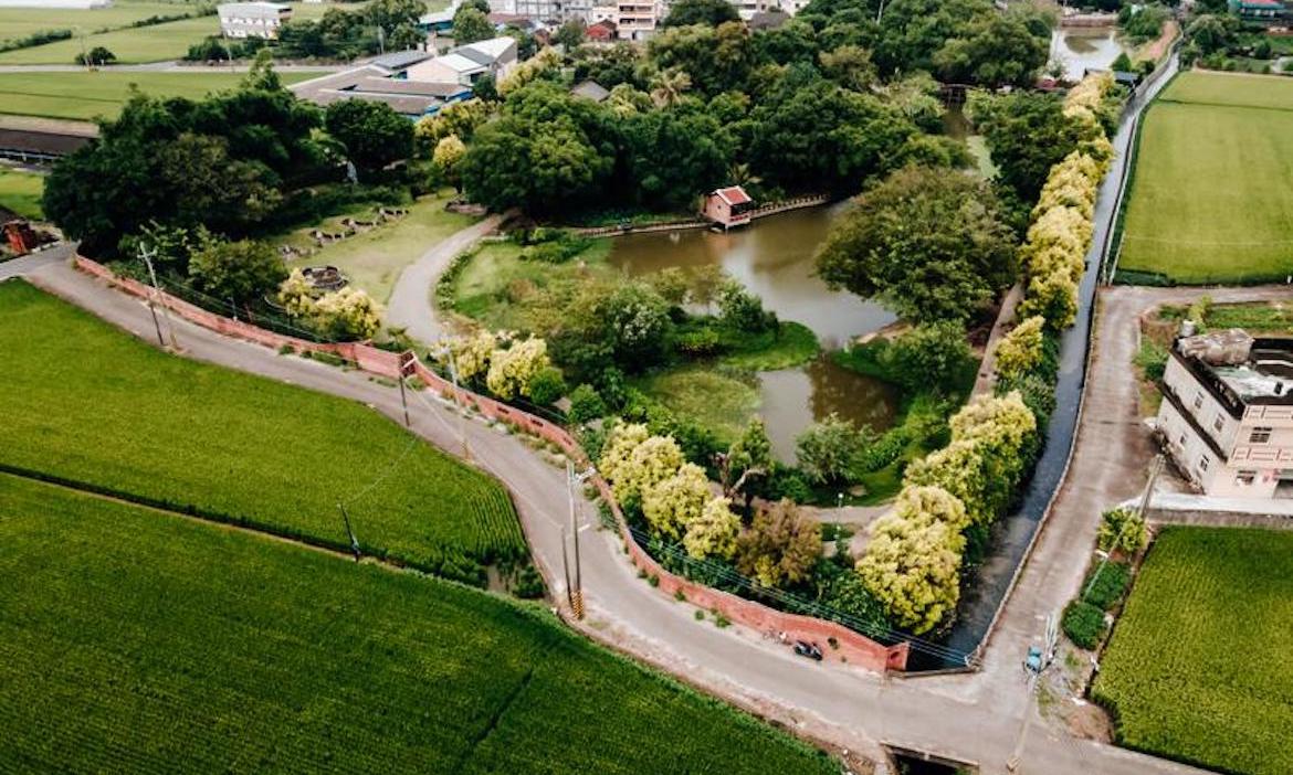 走訪雲林大埤時代經典，散步三秀園百年大宅院，蒐集酸菜和蔗糖產地的田園時光