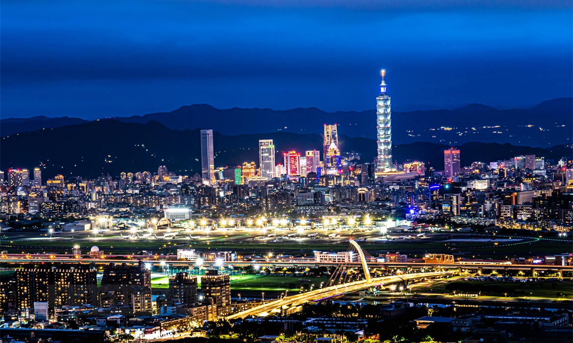 台北大縱走第五段 劍潭支線完整路線規劃，橫越重要軍事要地，一次收集深山遺跡與城市夜景