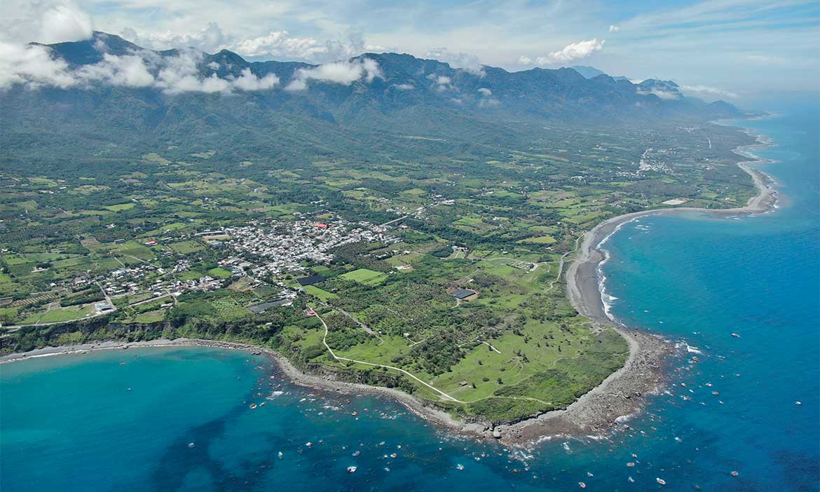 入境台東東河「都蘭國」在山海間堆砌的理想國度，過一段美式生活
