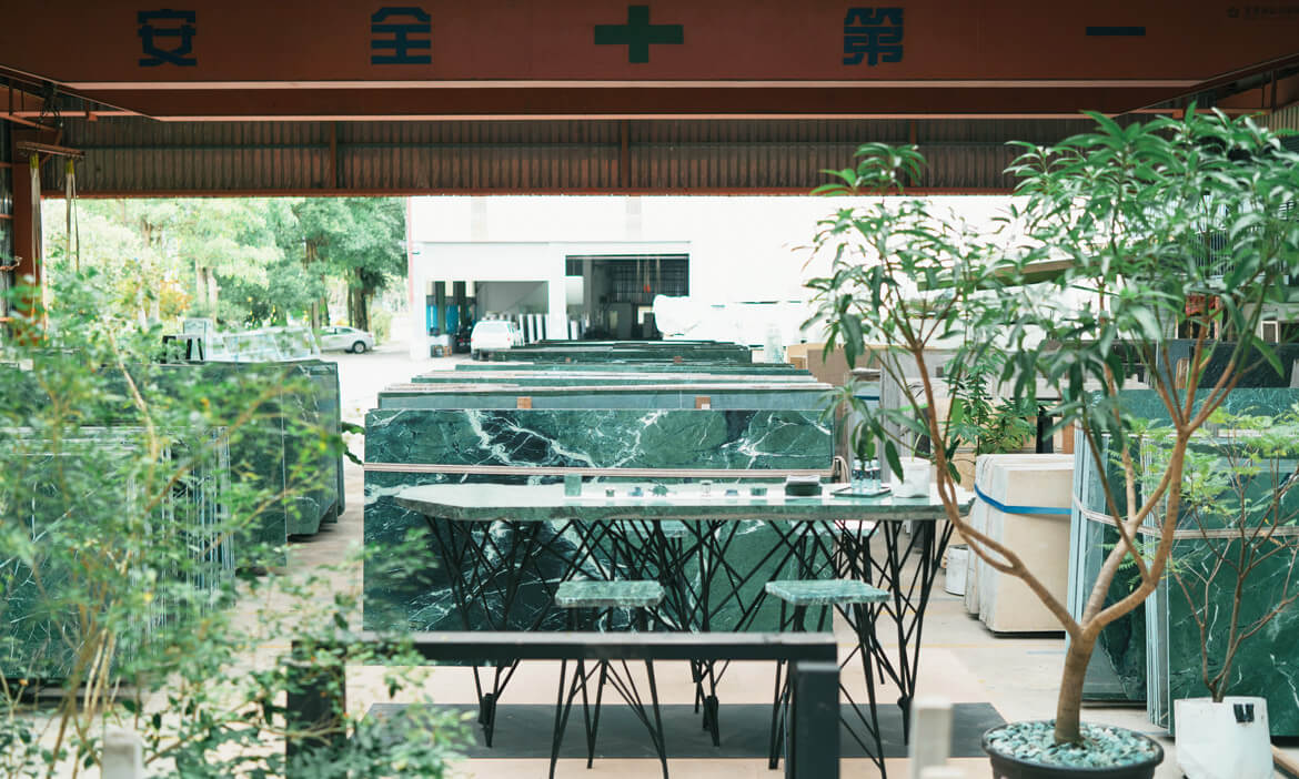 T22改造花蓮4間石材工廠，深入千年礦石寶山，打開工廠翻轉「硬」象