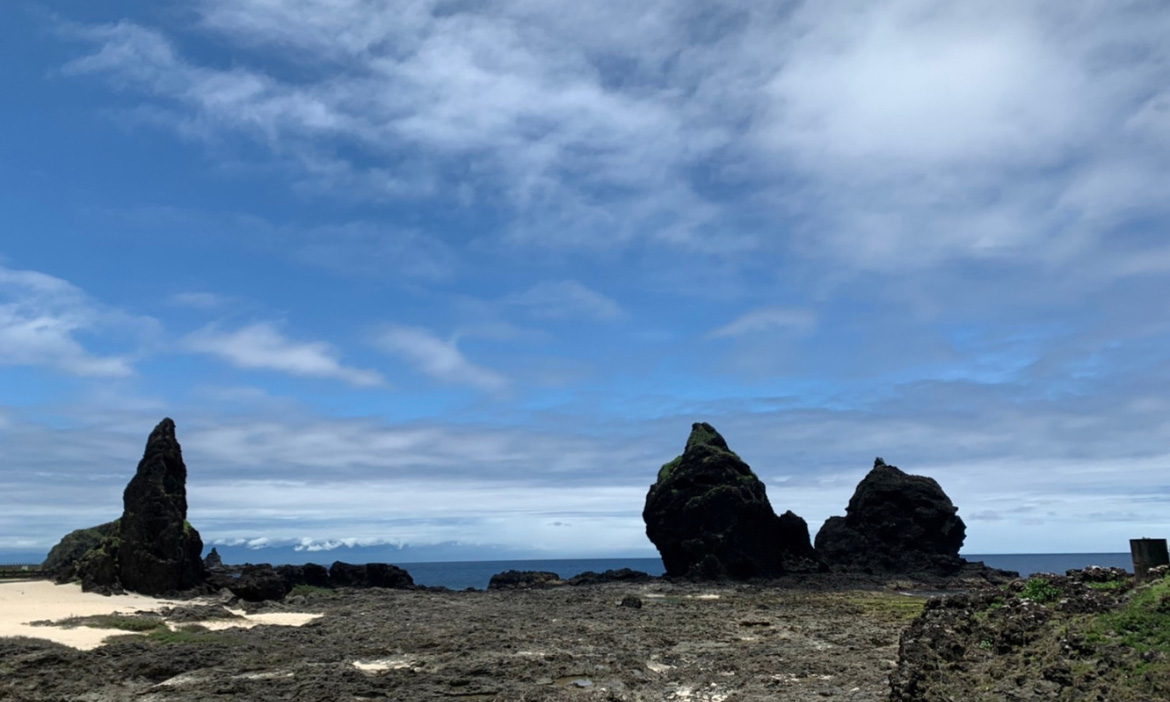 在白色恐怖與渡假天堂之外的綠島日常，走入聚落、山裡聆聽被忽略的島嶼故事