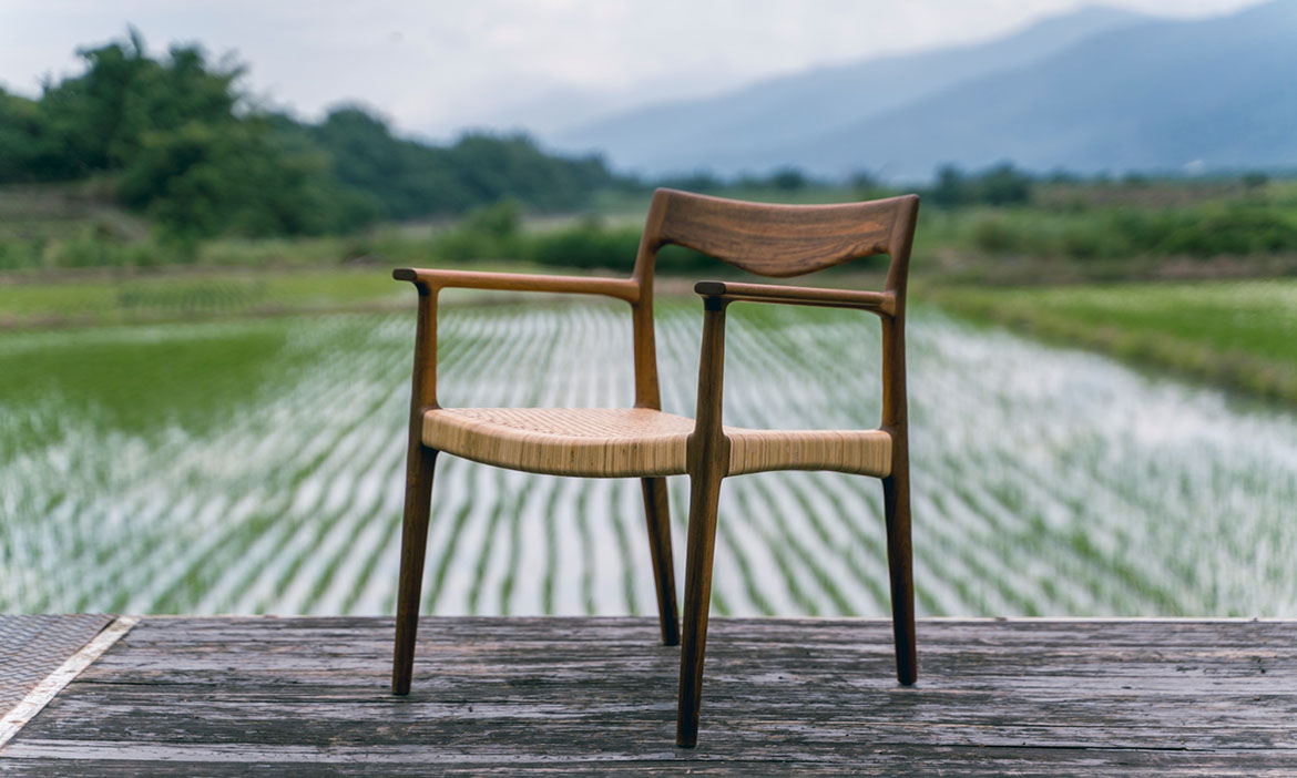 來自花東縱谷的職人手藝，家具品牌「木想傢」特展華山登場，用手工木作家具說成長故事
