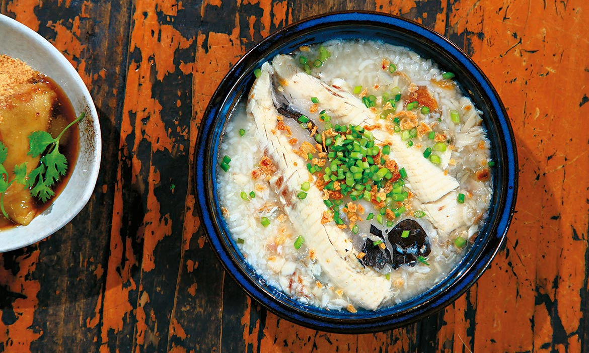 台南早餐吃什麼？肉燥飯、魚皮湯、牛肉湯、豆菜麵、鹹粥，精選10+間在地推薦