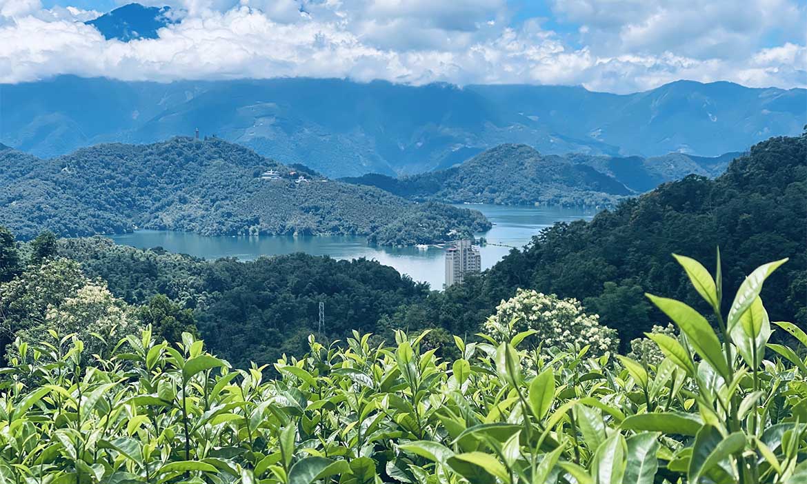 日月潭如何成為日月潭？從地方之美到國際景點，挑戰永續旅遊新時代