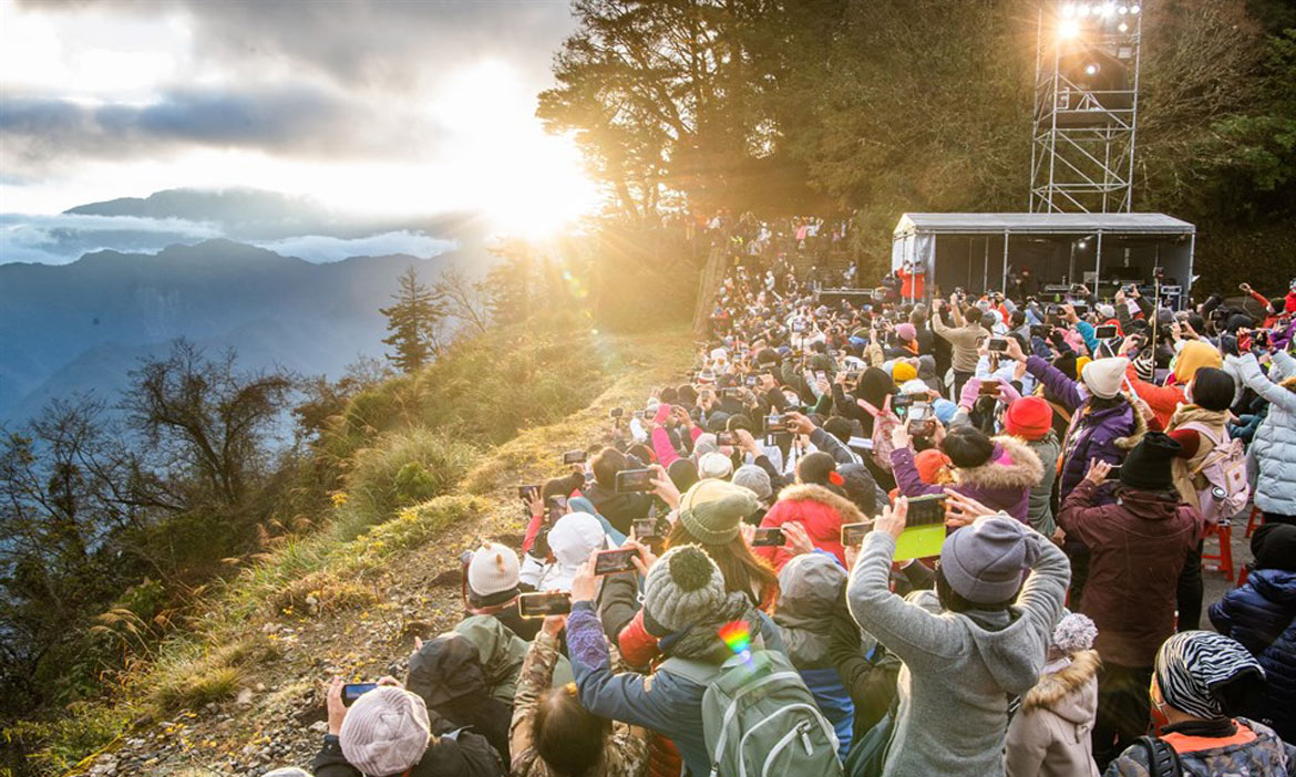 歡送2023！2024跨年活動懶人包｜6個國家風景區及3個主題樂園，在自然美景中賞元旦曙光