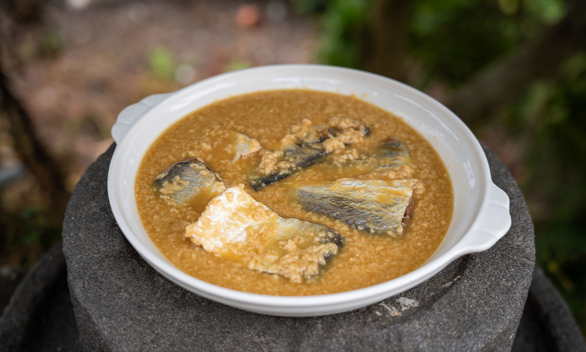 吃魚不見魚，重現馬祖東引人的美味家常，領略醬汁有精華的糟魚文化