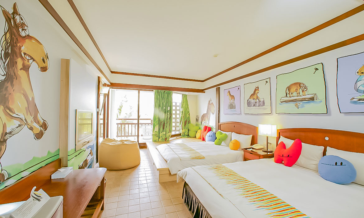 住宿推薦｜Booking.com精選4款夏季必去行程，盡享阿里山清涼與墾丁太平洋浪花
