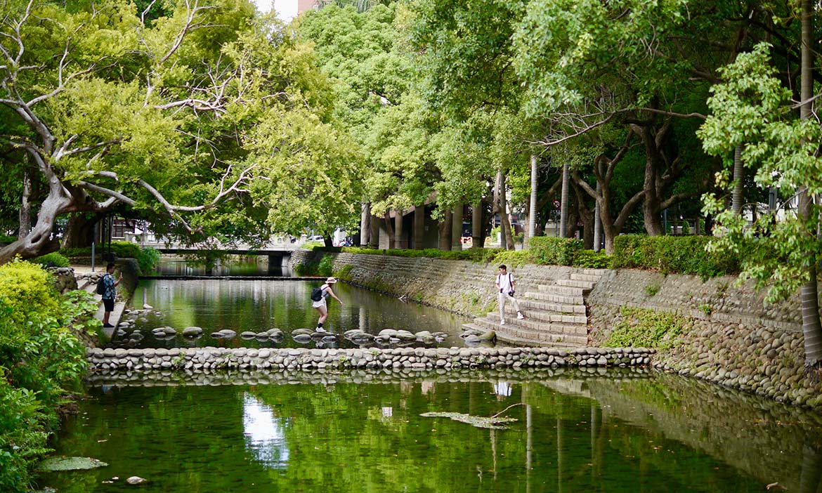 新竹市一日遊｜搭觀光巴士逛老宅古蹟，走讀舊城歷史、展開藝文與美食巡禮
