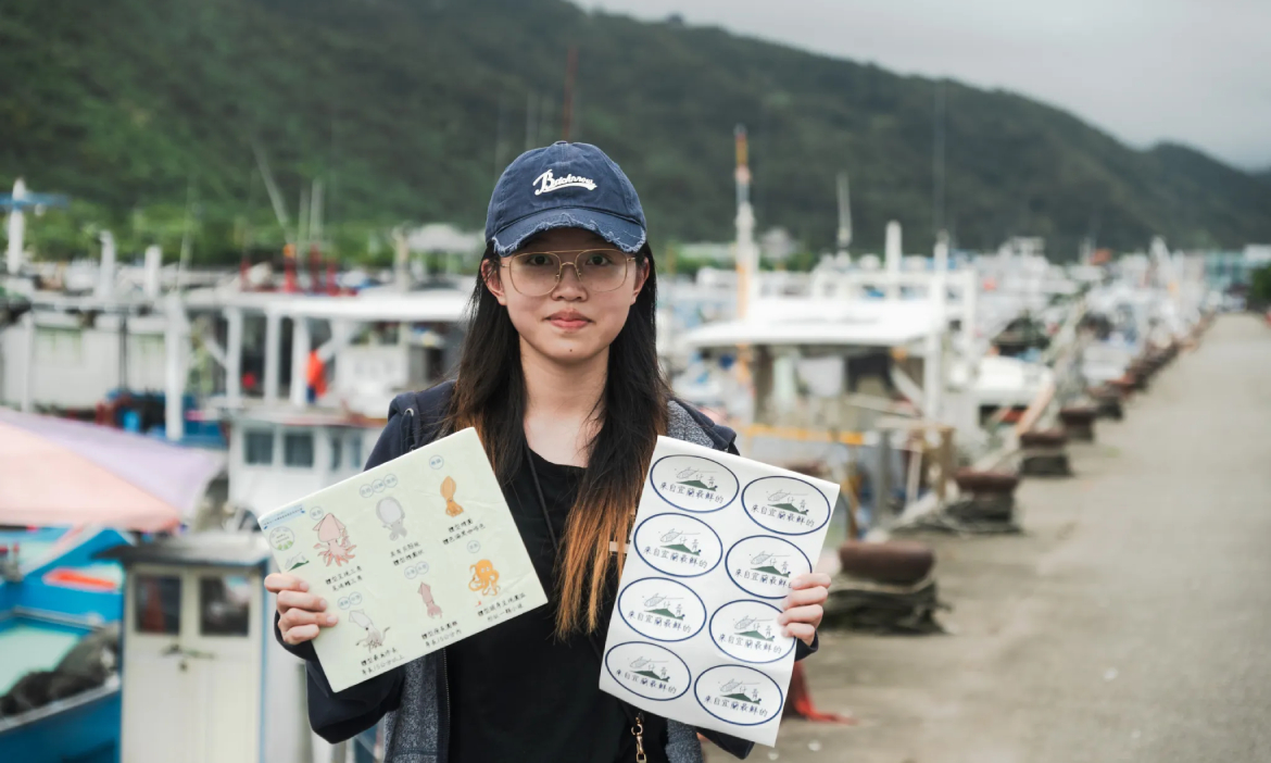 線上賣新鮮漁獲、辦漁港走讀 宜蘭「魚仔青」不囤貨銷售，以社群力量推永續漁業