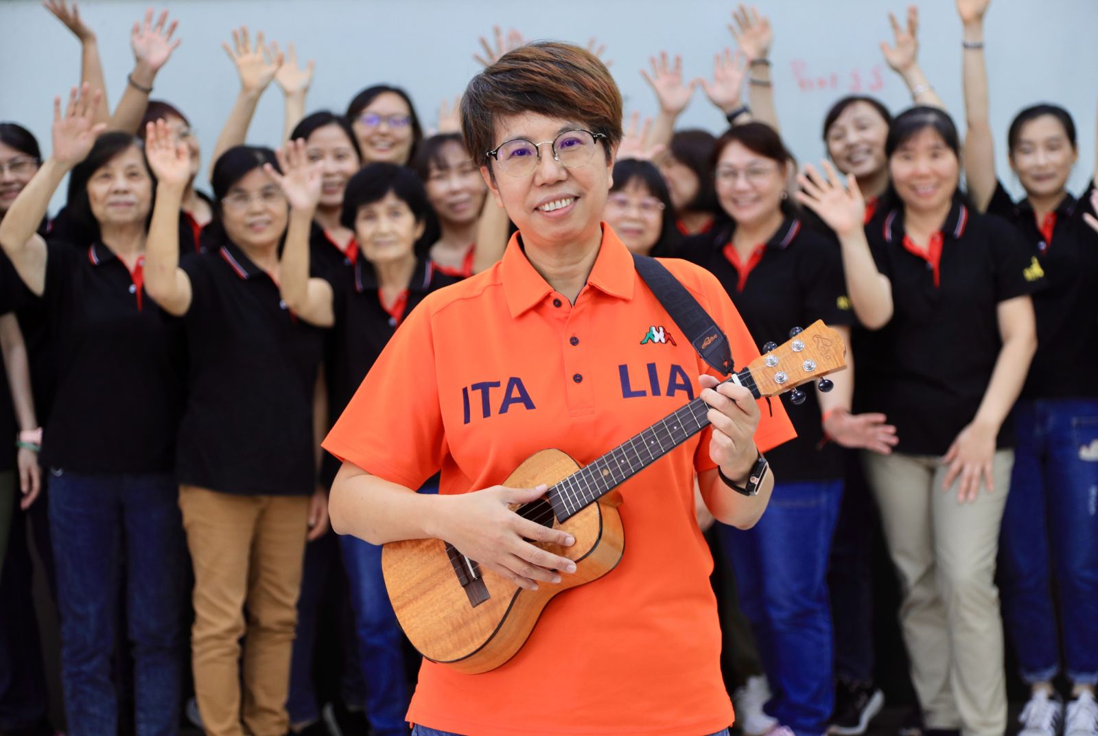 【嘉義縣】在烏克麗麗曲調聲中遇見笑容，幫家政班員夢想成真