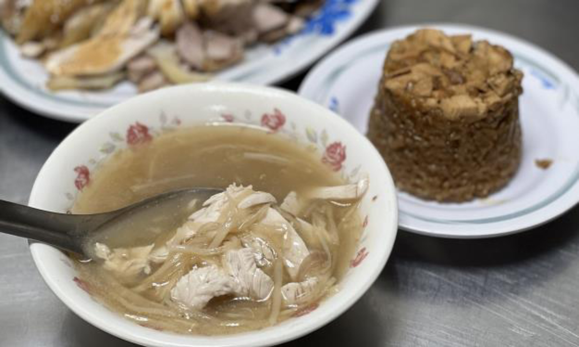 台南學甲美食景點指南｜不僅賞蜀葵花海，從虱目魚粥到古早味冰品，小吃、伴手禮、一日遊推薦