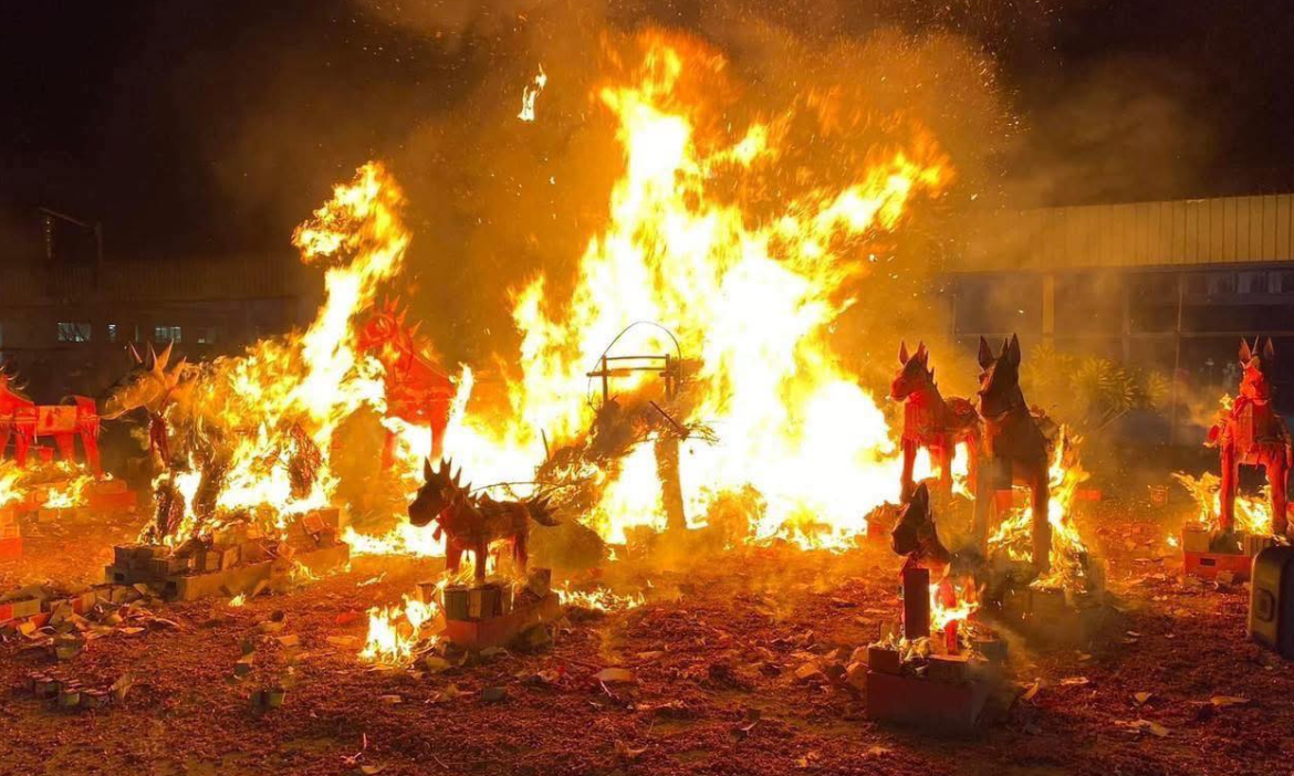深入嘉義鹿草鄉野日常，從放火馬、野台戲體會在地信仰，老餅舖、冰店回憶古早味