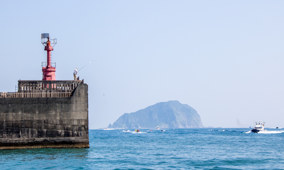 2025基隆嶼登島攻略｜開放時間、如何預約、大眾交通指南，再順遊八斗子必訪景點推薦