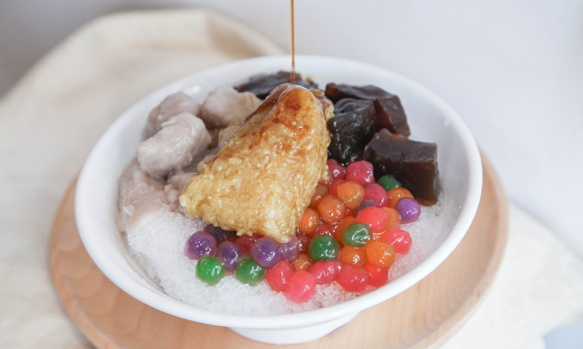 吃粽吃到膩了嗎？品味高雄苓雅、三民的端午新意，沁涼五彩鹼粽冰、小巧迷你一口粽