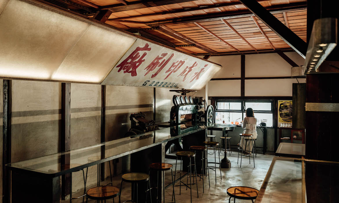 蒐集嘉義市4間老屋咖啡館，置身老印刷廠、西服店，品味木香、咖啡香中的歲月故事