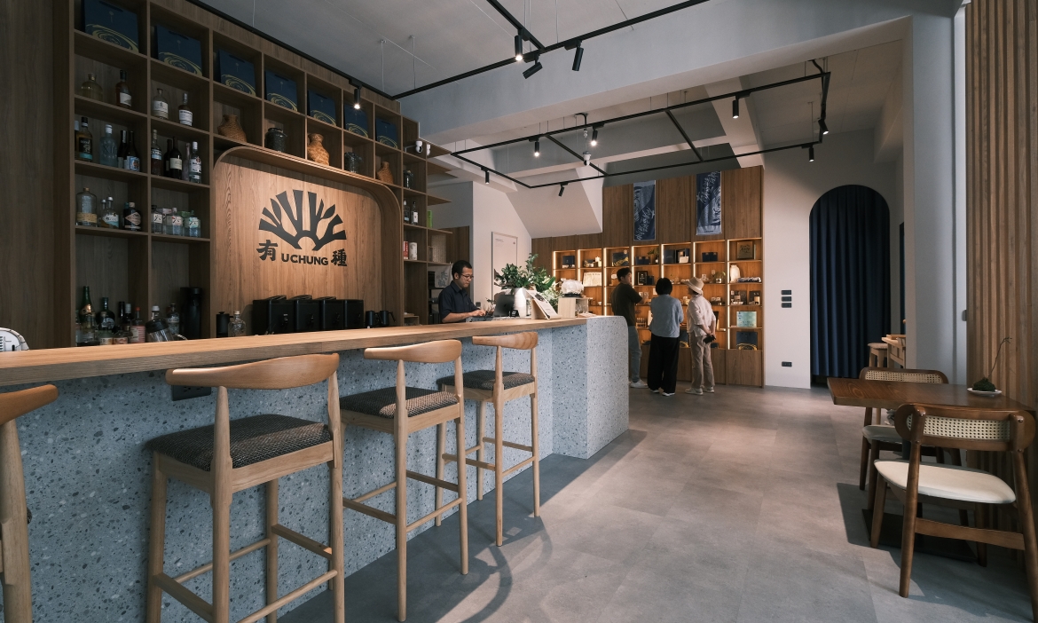 探訪新北坪林新茶館「有種茶U Chung」，打開包種茶的多重宇宙，品一口柔順醇香