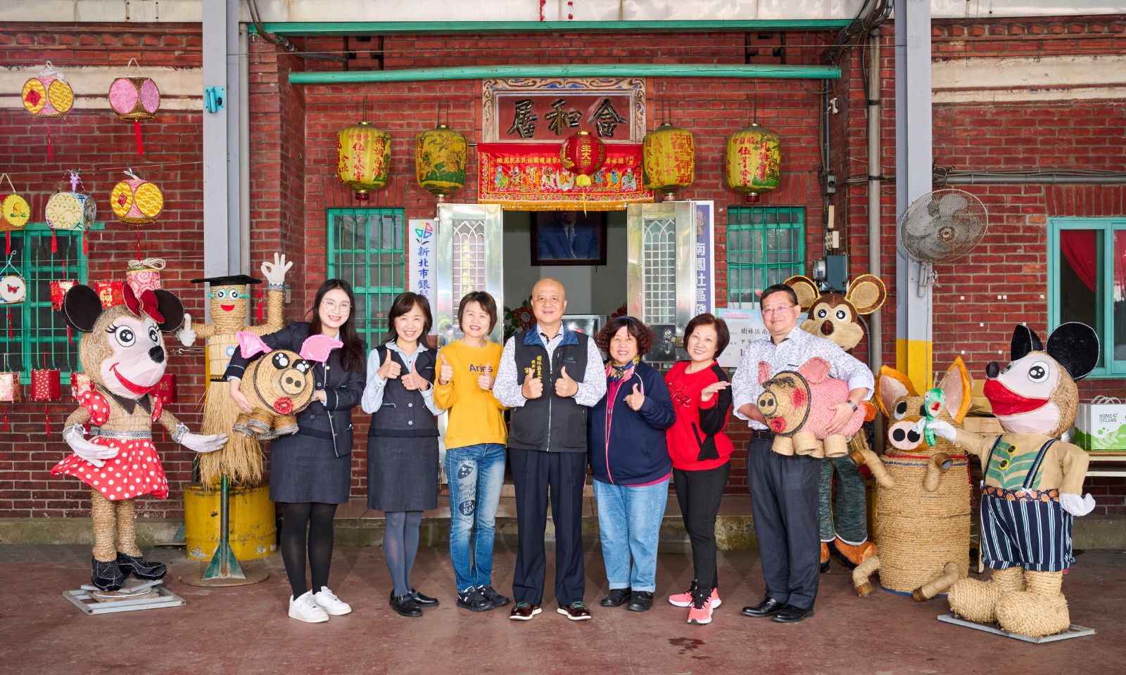 以社區美學串聯土地與人情，舉起星星秋葵化為佳餚魔杖