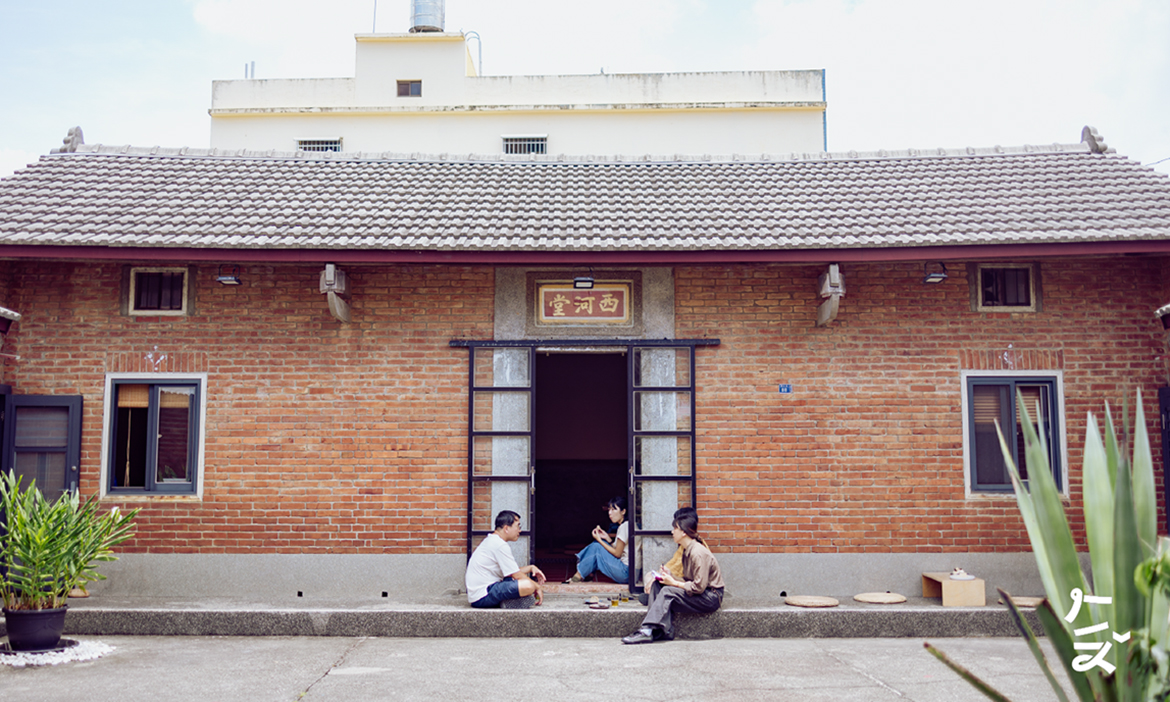 讓夢想在三合院裡慢慢發酵，台中大肚區「一斤面包」用麵包實現自己，也串起海線共好
