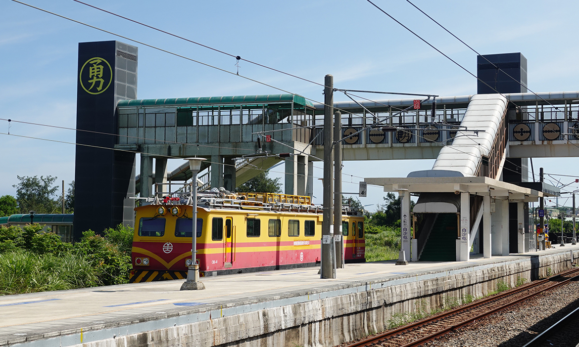 搭火車瘋媽祖！4/1起發行期間限定的白沙屯、大甲媽祖祈福紀念車票，台鐵加開160列次