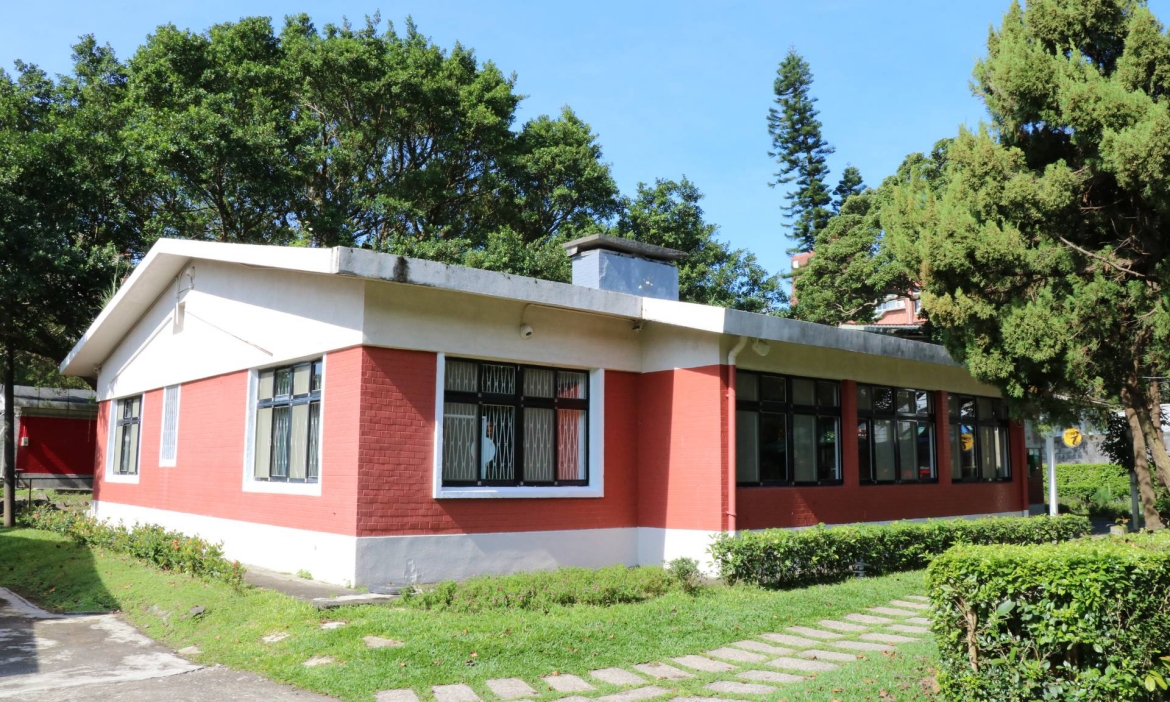 台北陽明山探秘｜從士林官邸、美軍宿舍到中山樓，品味建築裡的百年草山時代記憶