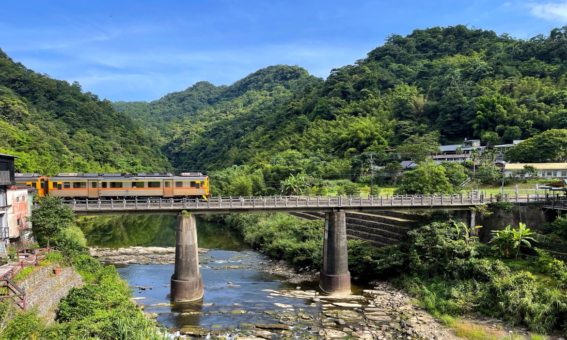 新北瑞芳可以成為國際登山小鎮，沿著鐵道、山徑與礦業史蹟，看見北台灣山城之美